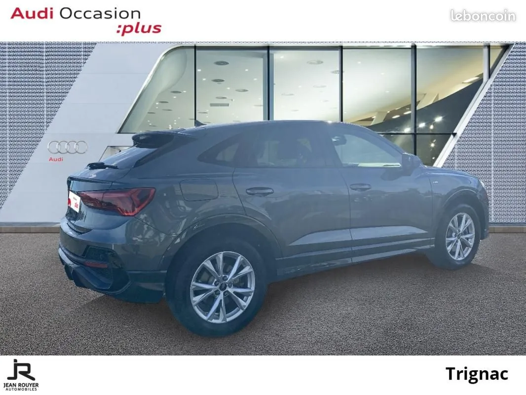 Audi Q3 2023 photo 5