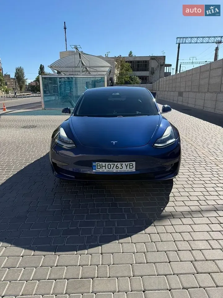 Tesla Model 3 2019 photo 4