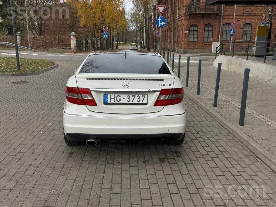 Mercedes-Benz C180 2008 photo 3