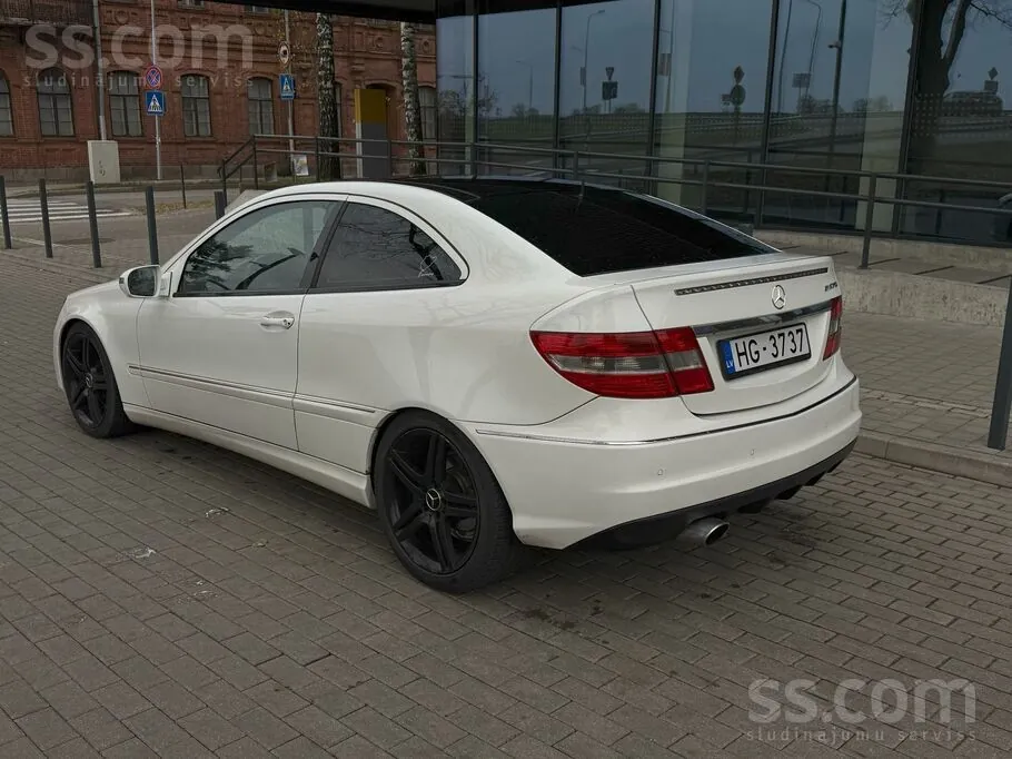 Mercedes-Benz C180 2008 photo 4