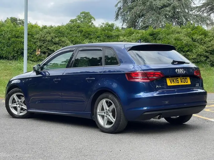 Audi A3 2016 photo 4
