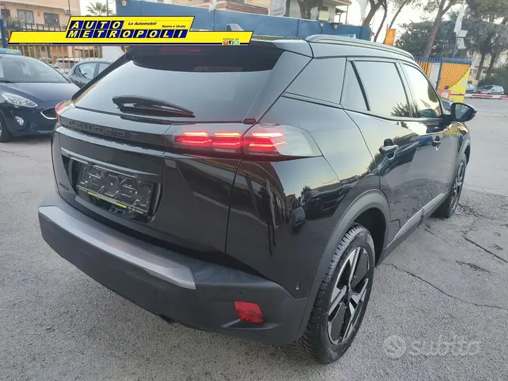 Peugeot 2008 2023 photo 5