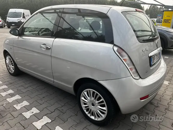Lancia Ypsilon 2008 photo 3