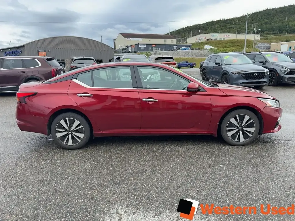 Nissan Altima 2019 photo 3
