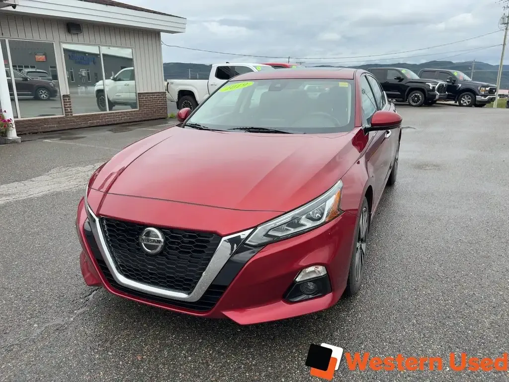Nissan Altima
