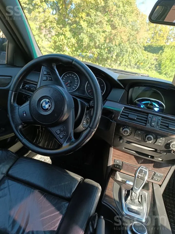 BMW 530 2004 photo 5