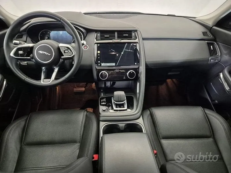 Jaguar E-Pace 2022 photo 4