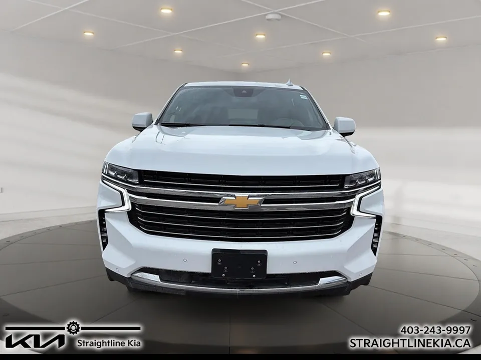 Chevrolet Suburban 2023 photo 2