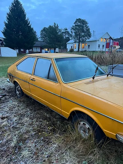 Volkswagen Passat 1975 photo 2