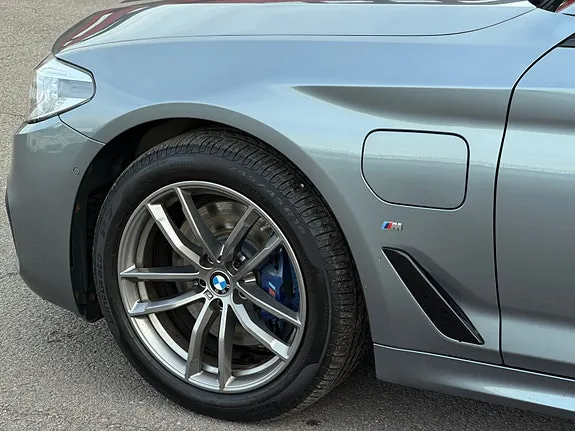 BMW 530E 2018 photo 3