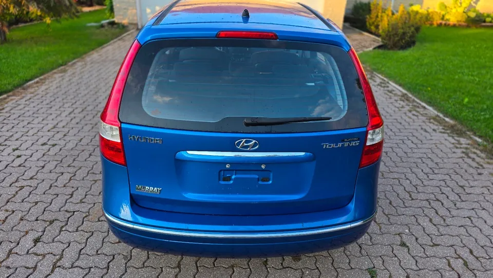 Hyundai Elantra 2011 photo 5