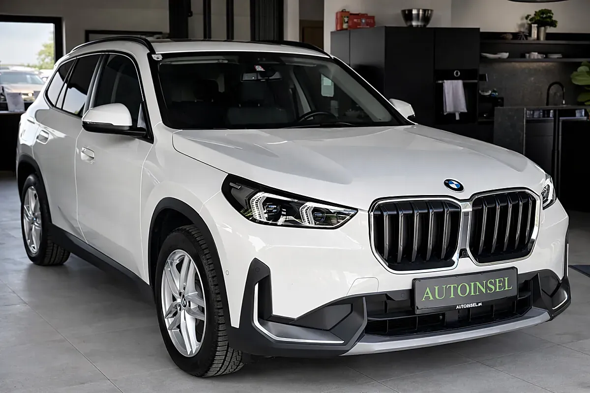 BMW X1 2023 photo 2