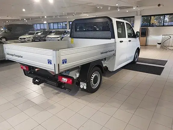 Volkswagen Transporter 2026 photo 2