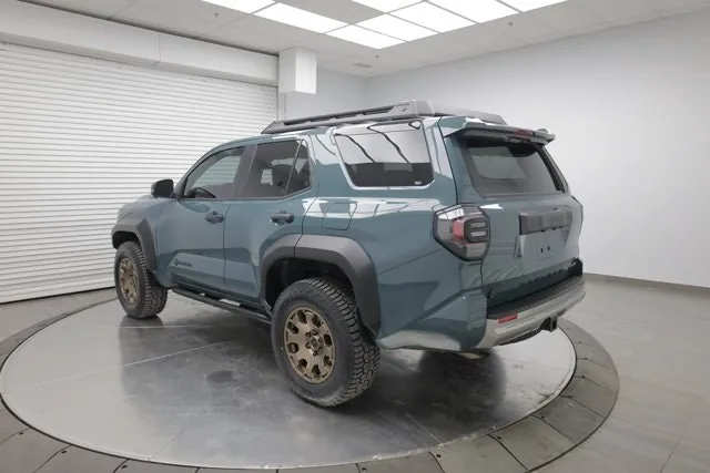 Toyota 4Runner 2025 photo 5