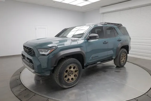 Toyota 4Runner 2025 photo 4