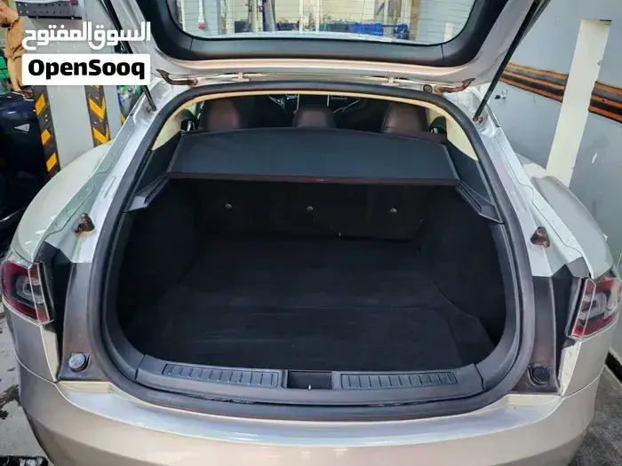 Tesla Model S 2016 photo 5
