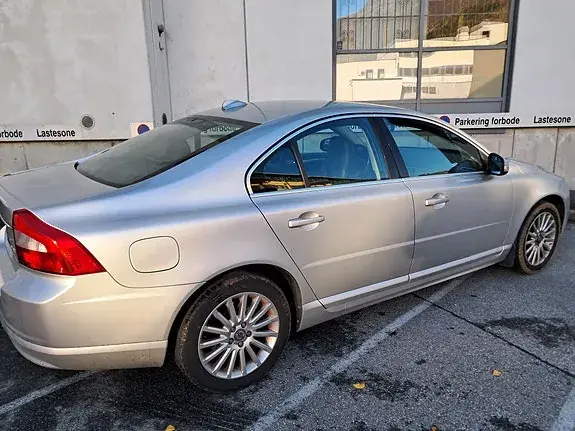 Volvo S80