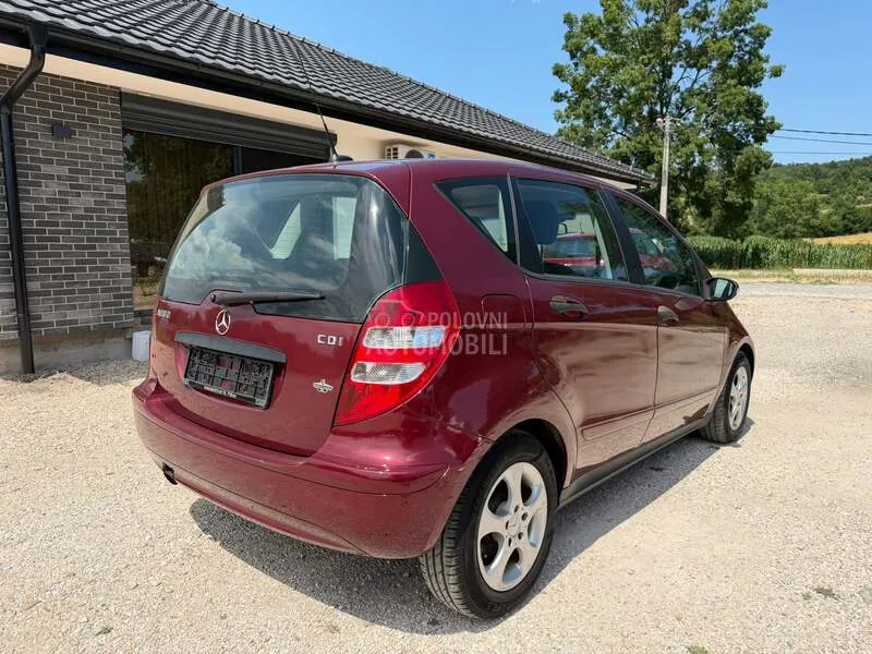 Mercedes-Benz A180 2005 photo 5
