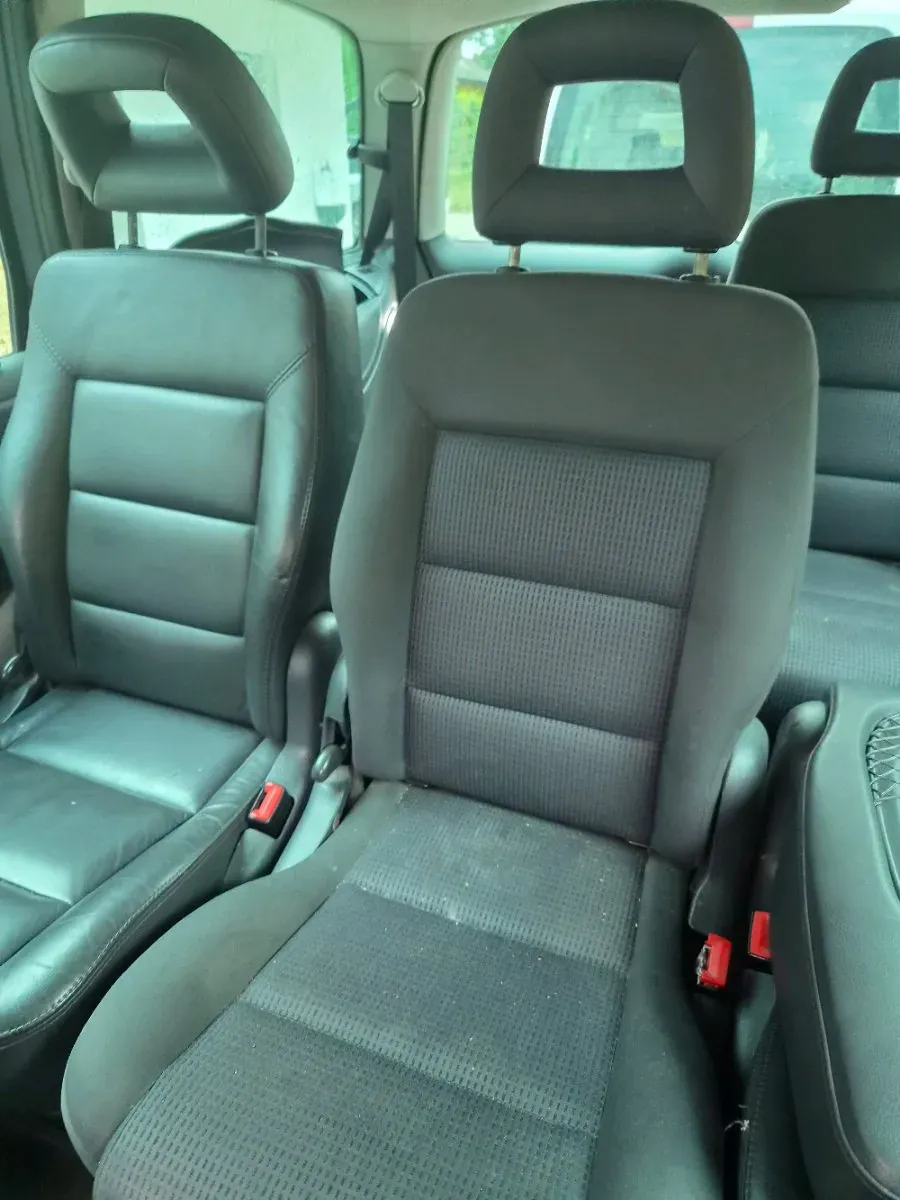Volkswagen Sharan 2005 photo 3