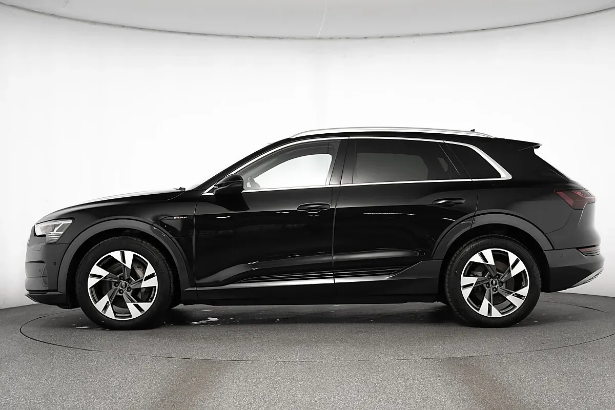 Audi E-Tron 2022 photo 3