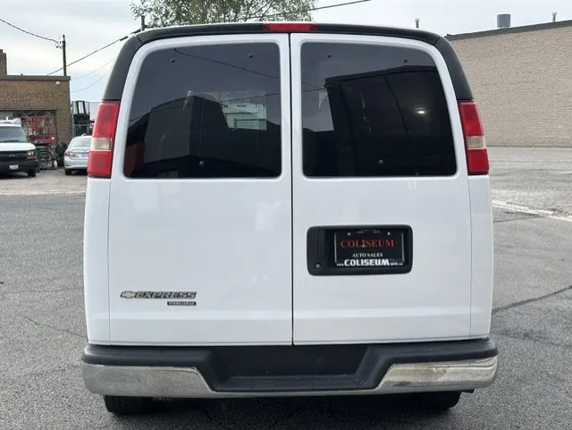 Chevrolet Express 2012 photo 4