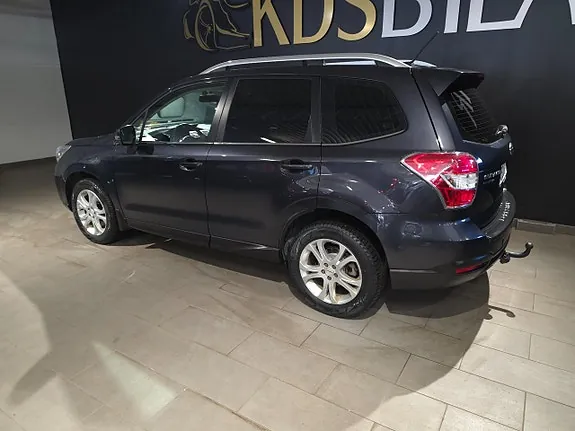 Subaru Forester 2015 photo 3
