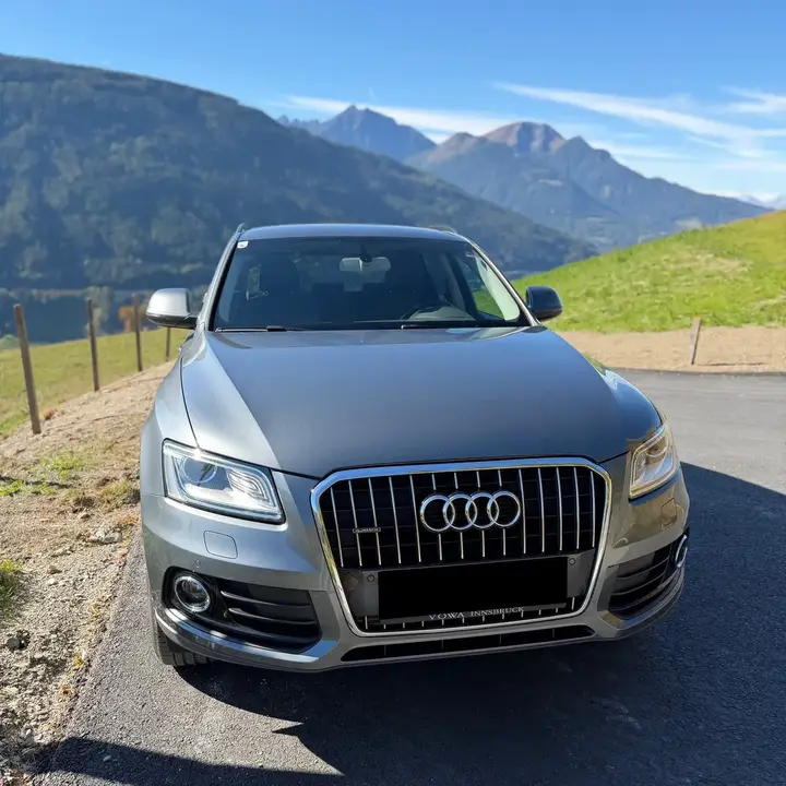 Audi Q5 2012 photo 2