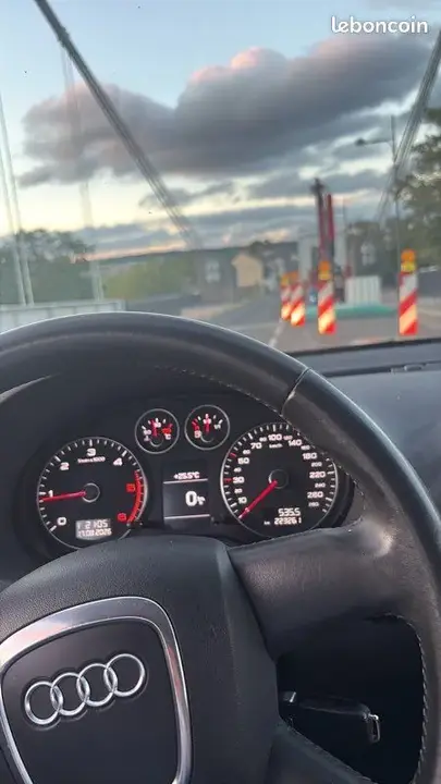 Audi A3 2010 photo 2
