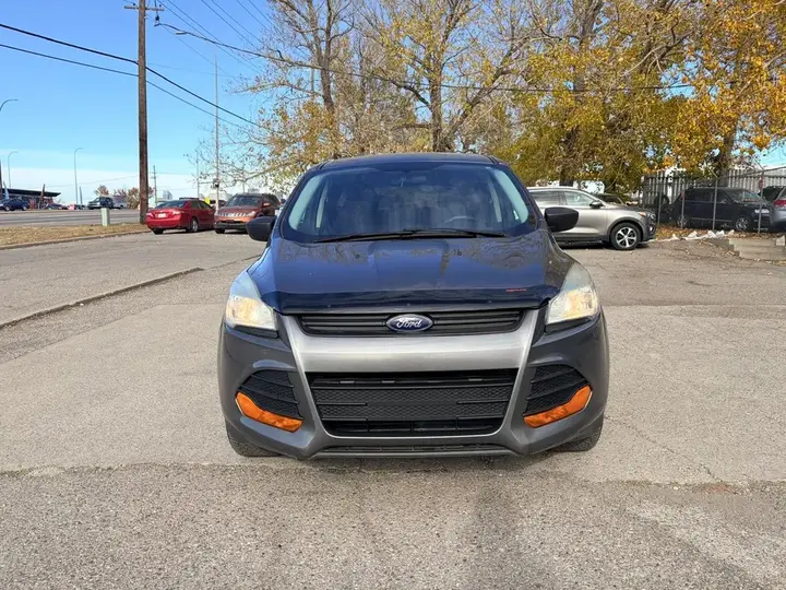 Ford Escape 2013 photo 2