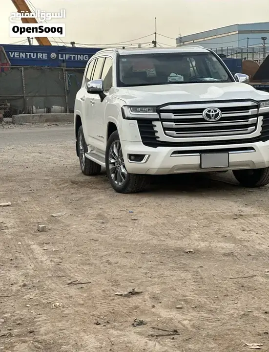 Toyota Land Cruiser 2023 photo 2