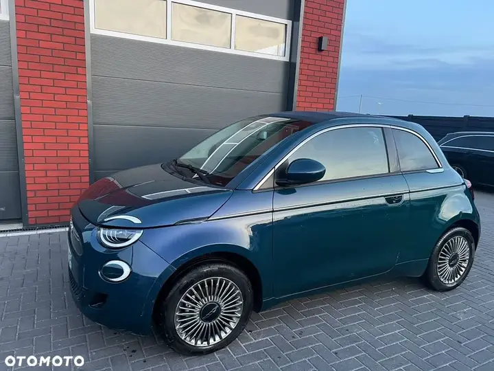 Fiat 500E 2023 photo 2