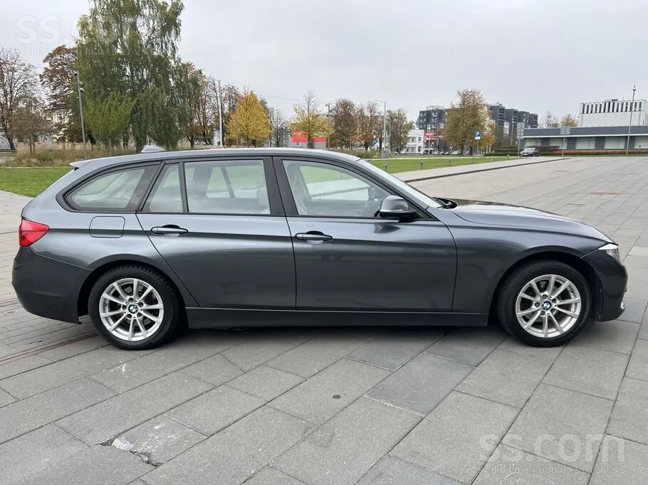 BMW 318 2016 photo 5