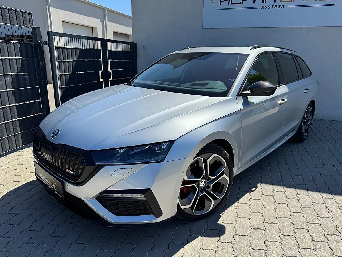 Skoda Octavia 2024 photo 2