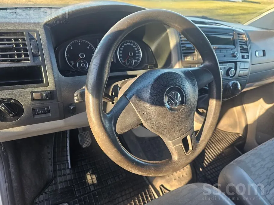 Volkswagen Transporter 2012 photo 4