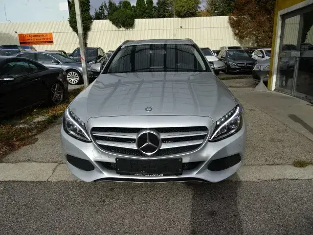 Mercedes-Benz C-Class 2016 photo 2