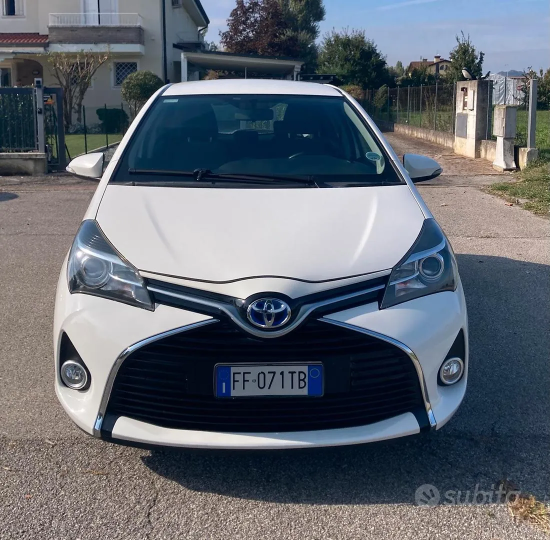 Toyota Yaris 2016 photo 3