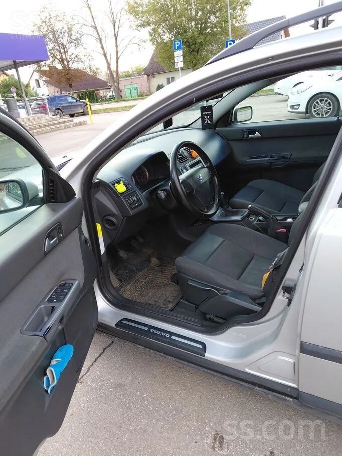 Volvo V50 2004 photo 5