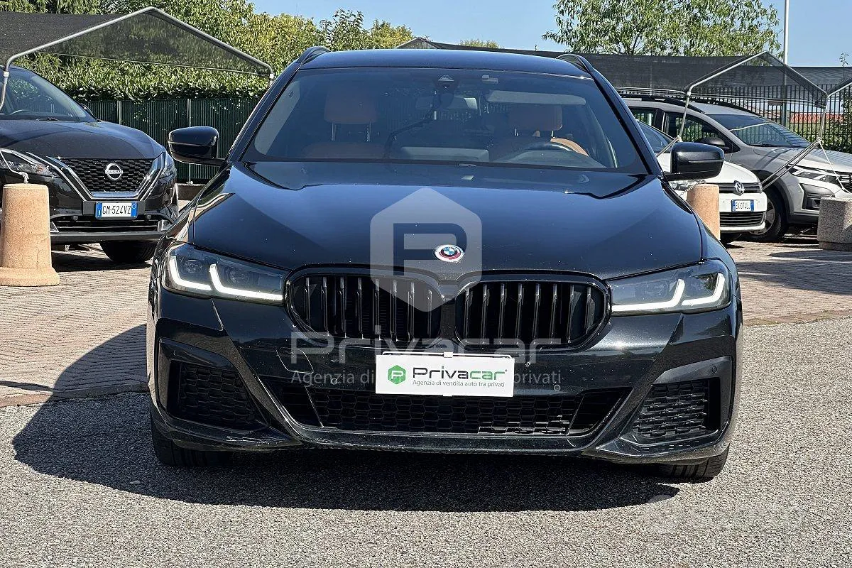 BMW 530D 2022 photo 2