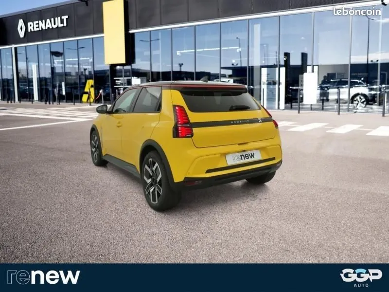 Renault 5 2025 photo 3