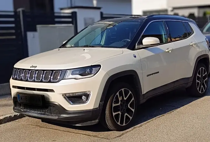 Jeep Compass 2017 photo 2
