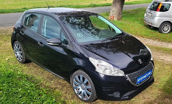 Peugeot 208 2015 photo 4