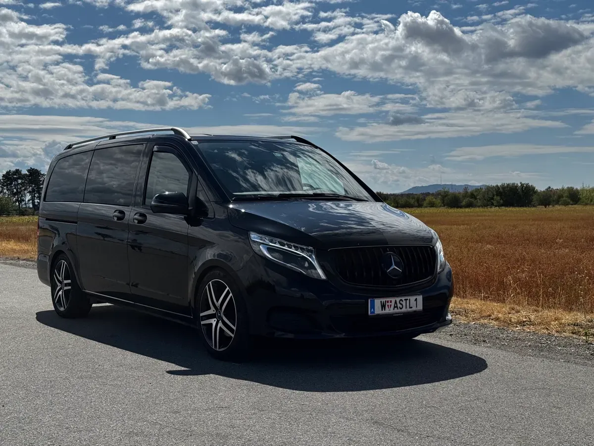 Mercedes-Benz V-Class 2016 photo 3