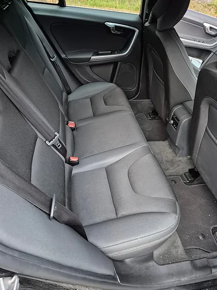 Volvo V60 2015 photo 4