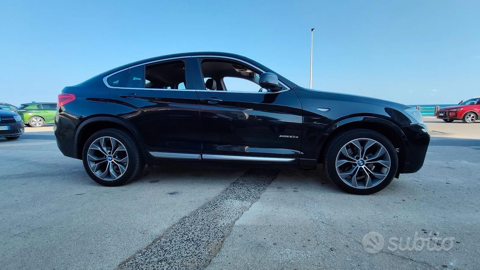 BMW X4 2016 photo 2