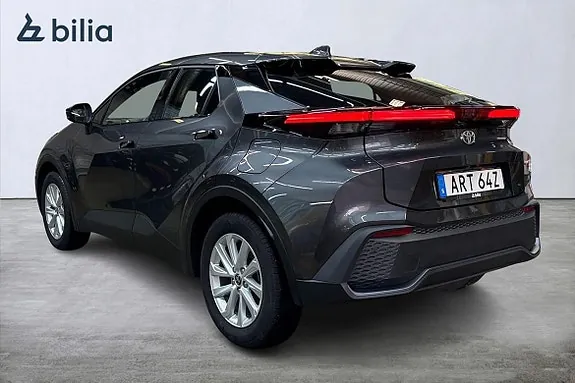 Toyota C-Hr 2025 photo 2