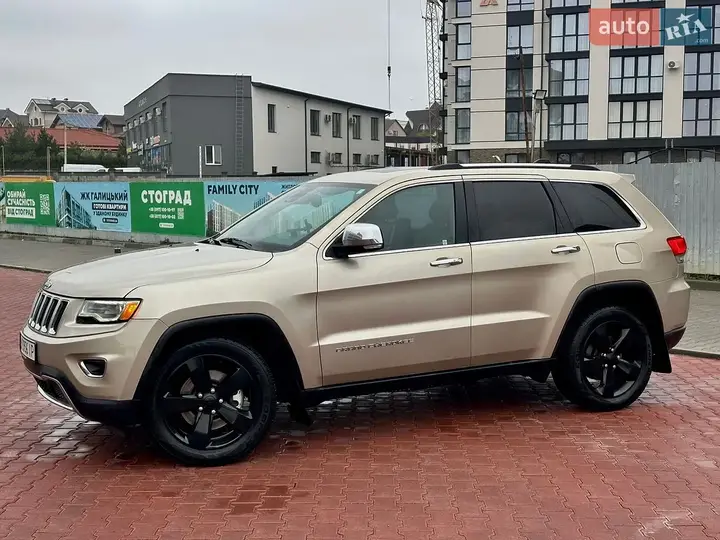 Jeep Grand Cherokee 2013 photo 4