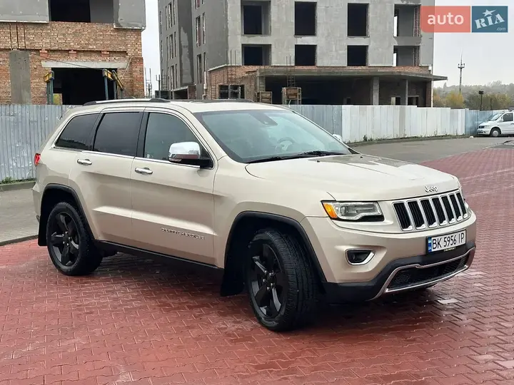 Jeep Grand Cherokee 2013 photo 3