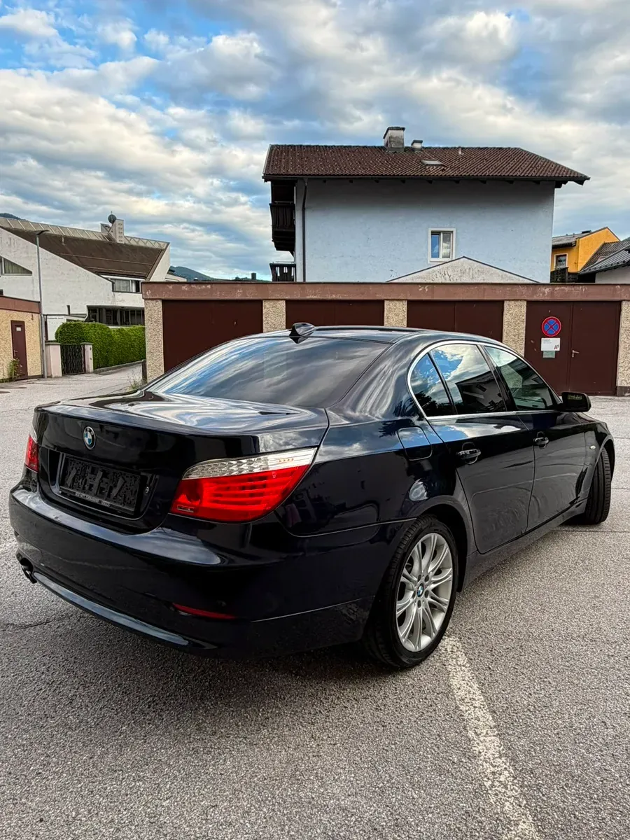 BMW 5Er-Reihe 525I 2009 photo 3