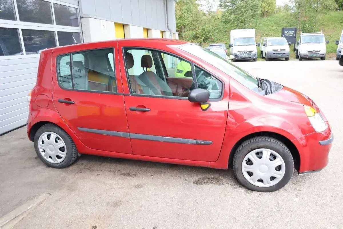 Renault Modus 2005 photo 3