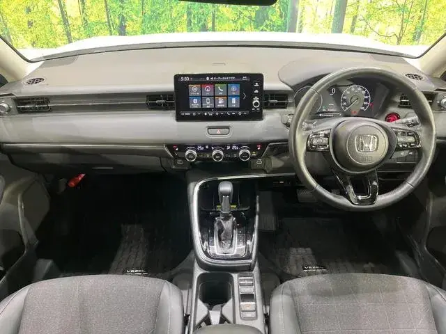 Honda Vezel 2024 photo 2
